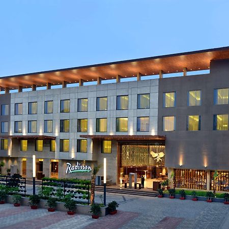 Hotel Radisson Gwalior Extérieur photo