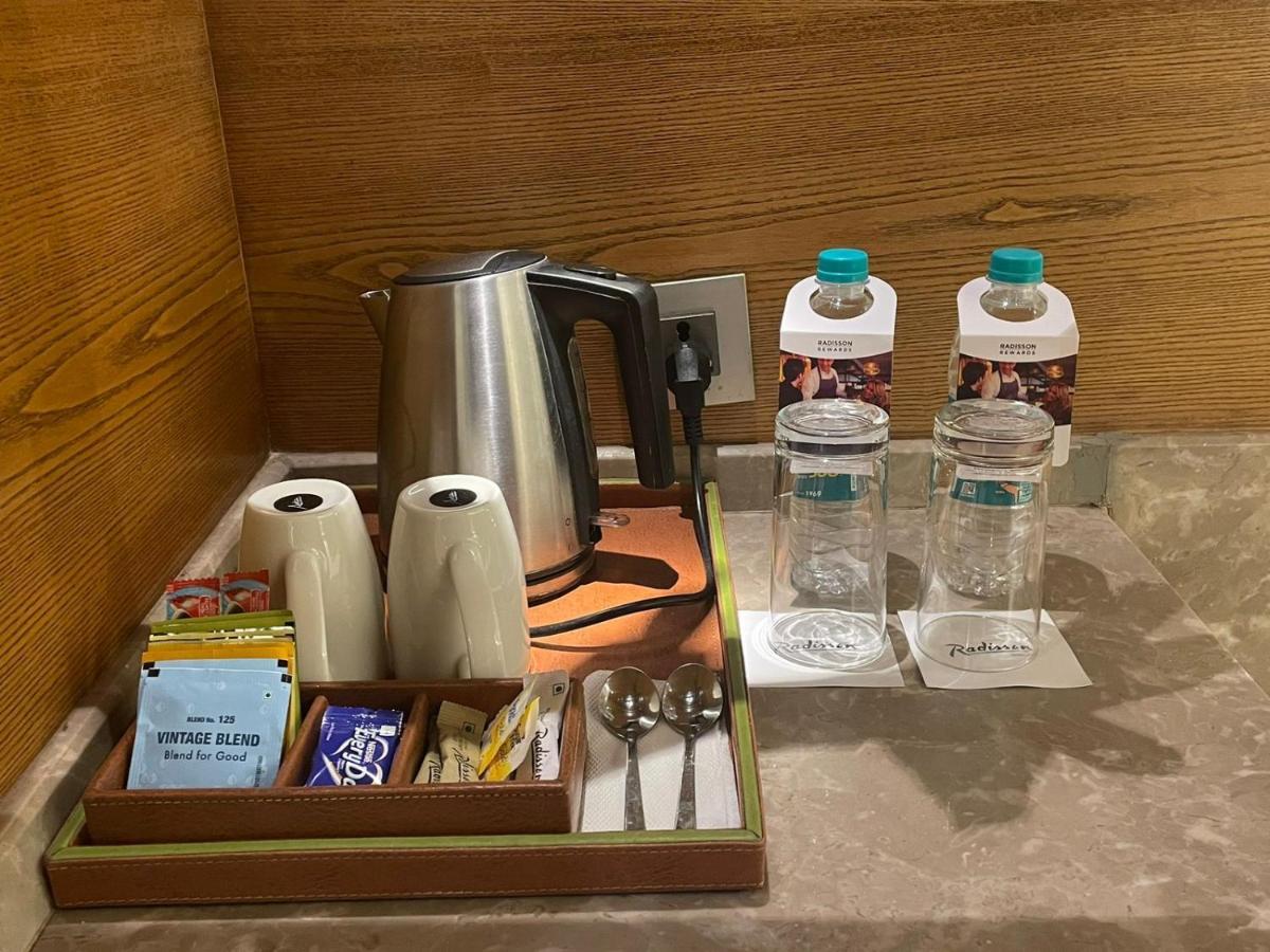 Hotel Radisson Gwalior Extérieur photo