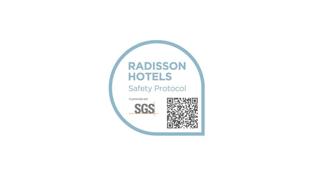 Hotel Radisson Gwalior Extérieur photo