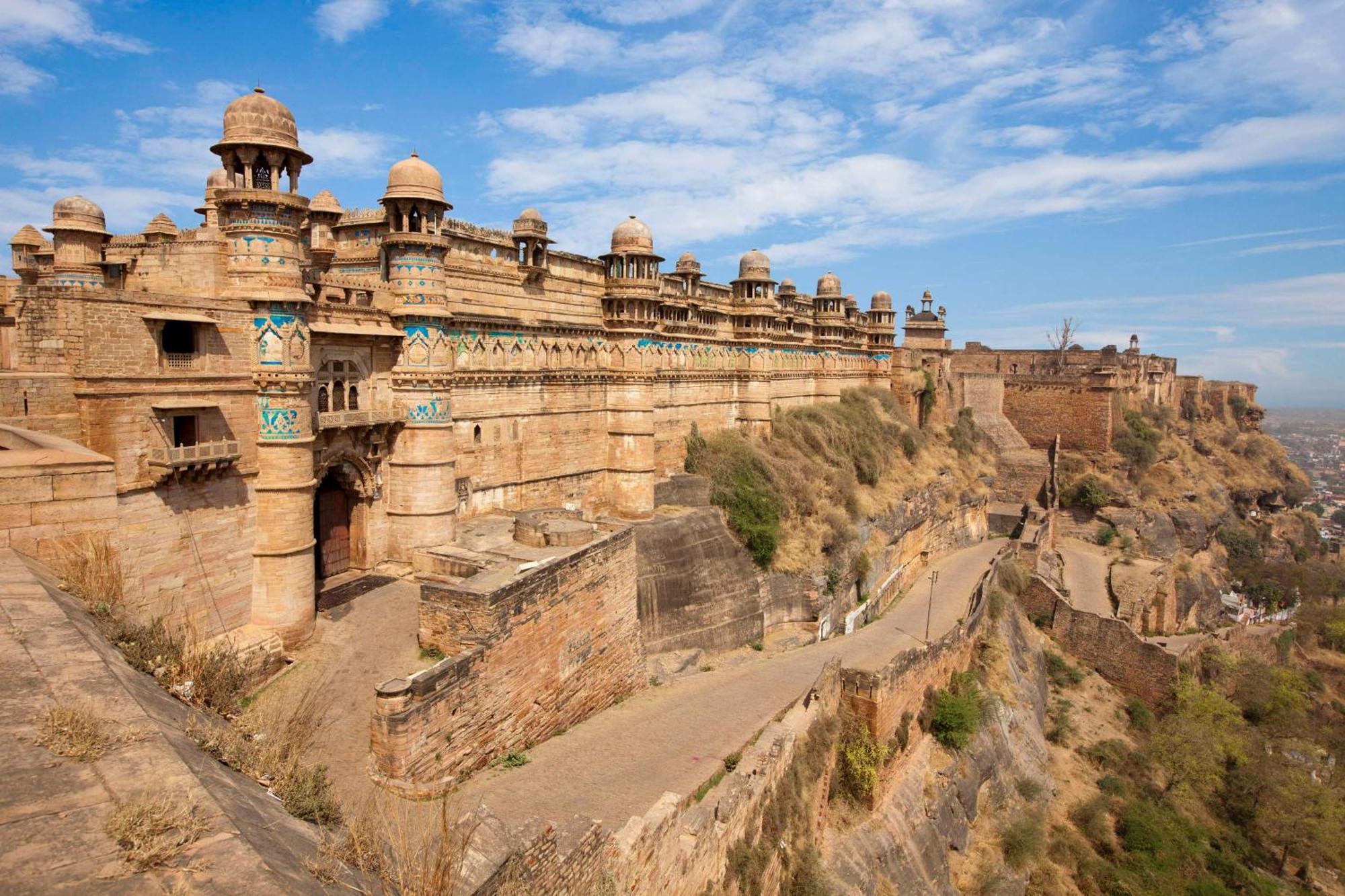 Hotel Radisson Gwalior Extérieur photo